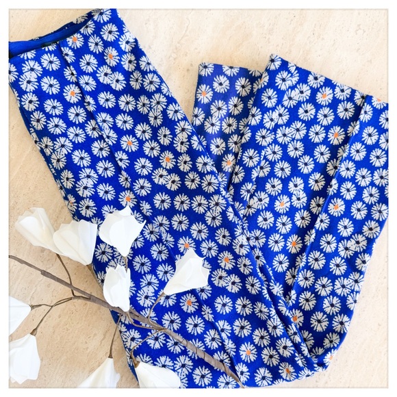 Maeve The Margot Kick-Flare Cropped Pants by Maeve - Picture 4 of 5